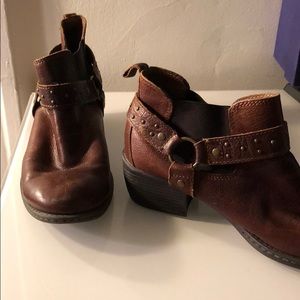 Brown booties size 11